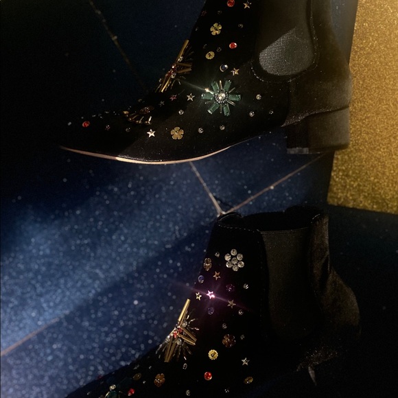 BETSEY JOHNSON LMTD STAR BEJEWELED ANKLE Boots - Picture 13 of 14